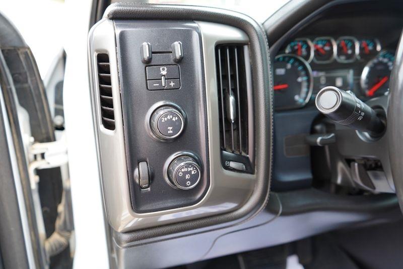 Chevrolet Silverado 2500HD 4WD Crew Cab 153.7" High Country 2017