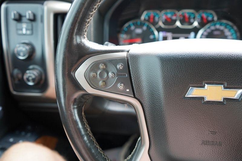 Chevrolet Silverado 2500HD 4WD Crew Cab 153.7" High Country 2017