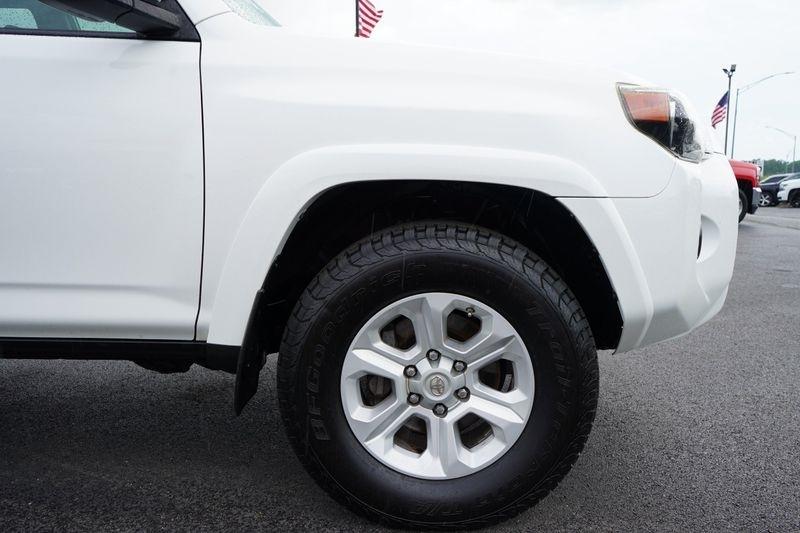 Toyota 4Runner TRD Off Road Premium 4WD (Natl) 2017