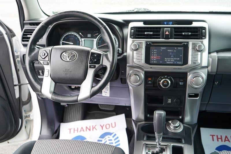 Toyota 4Runner TRD Off Road Premium 4WD (Natl) 2017