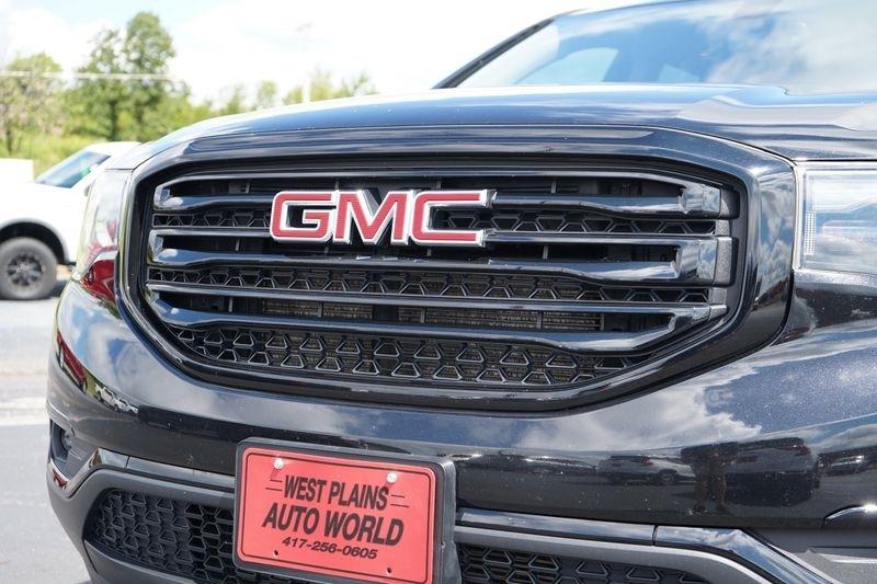 GMC Acadia FWD 4dr SLT w/SLT-1 2019
