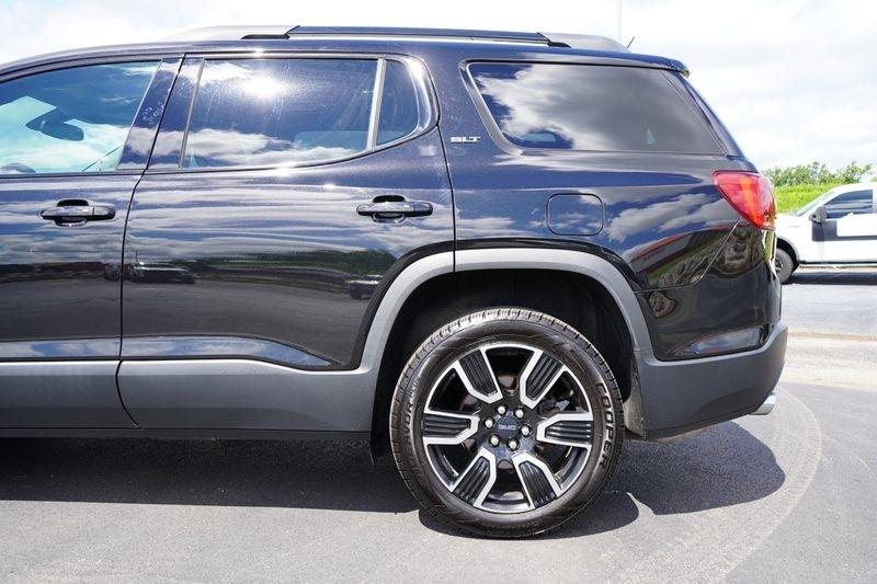 GMC Acadia FWD 4dr SLT w/SLT-1 2019