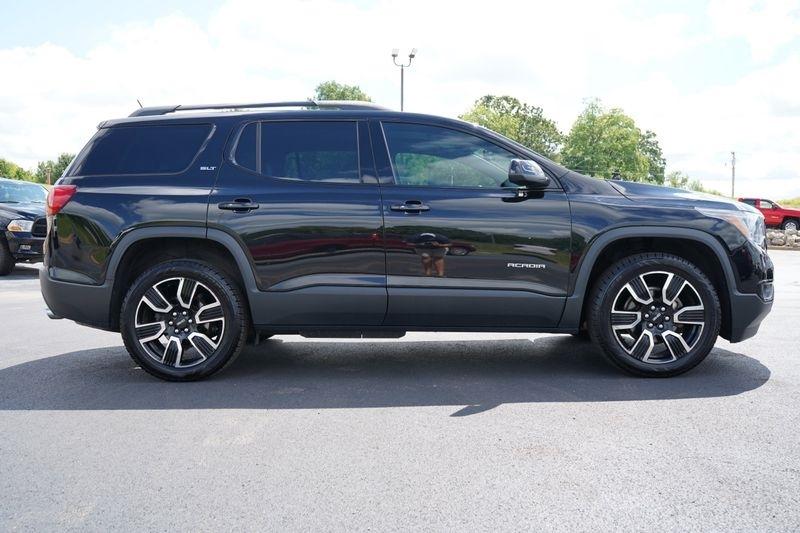 GMC Acadia FWD 4dr SLT w/SLT-1 2019