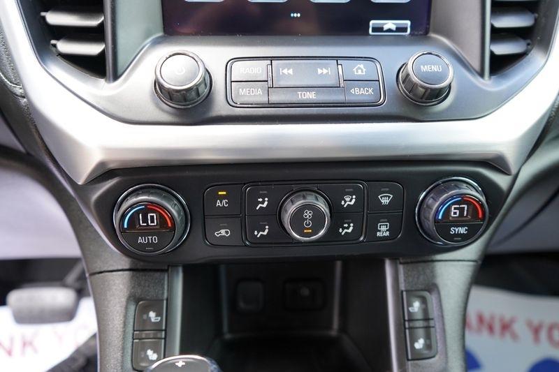 GMC Acadia FWD 4dr SLT w/SLT-1 2019
