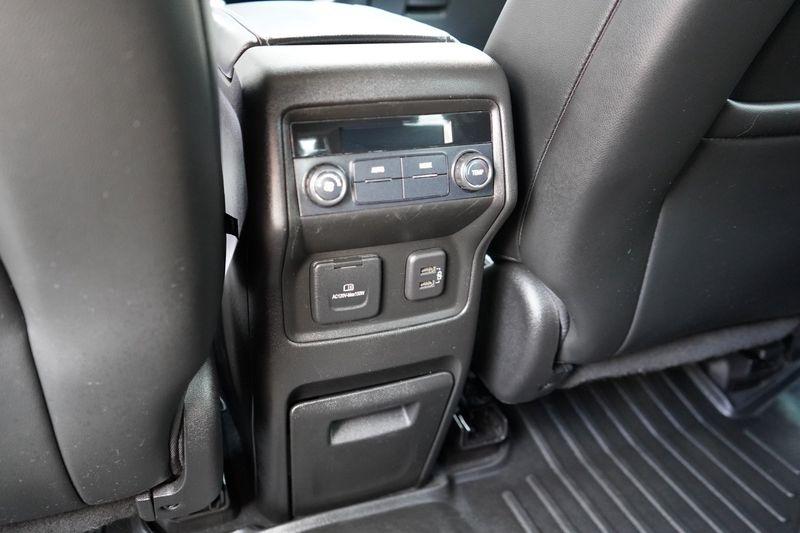 GMC Acadia FWD 4dr SLT w/SLT-1 2019