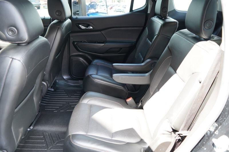 GMC Acadia FWD 4dr SLT w/SLT-1 2019