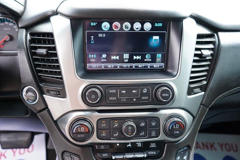 Chevrolet Suburban 4WD 4dr 1500 LT 2016