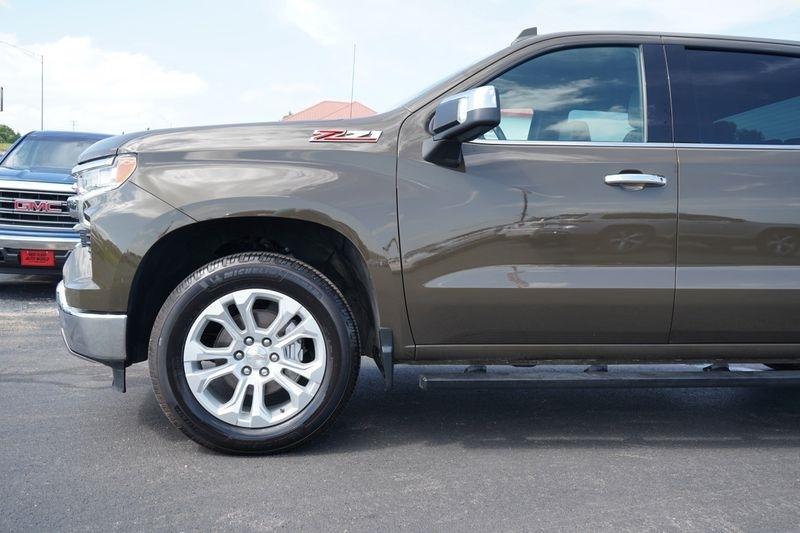 Chevrolet Silverado 1500 4WD Crew Cab 147" LTZ 2023