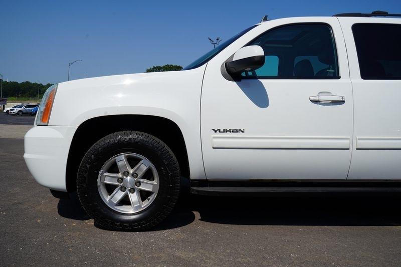 GMC Yukon 4WD 4dr SLT 2014
