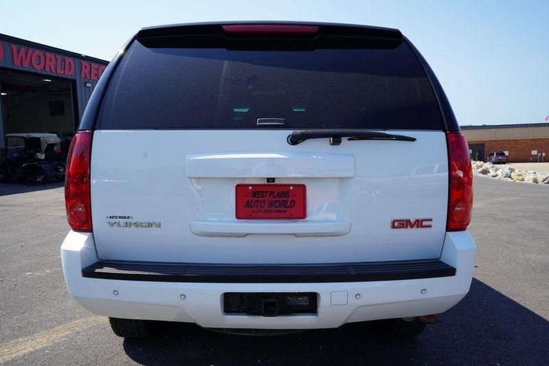 GMC Yukon 4WD 4dr SLT 2014