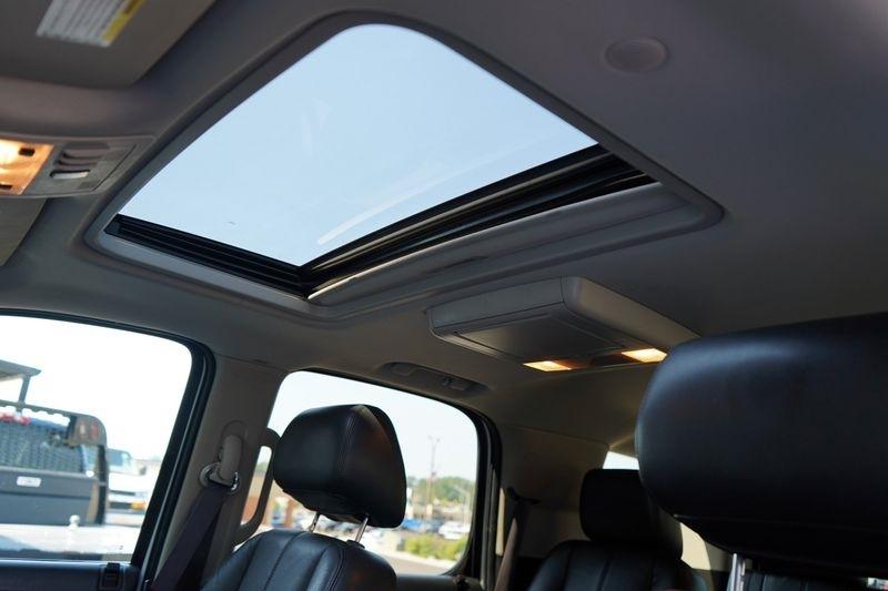 GMC Yukon 4WD 4dr SLT 2014