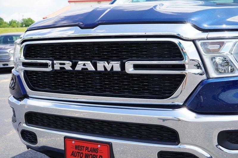 RAM 1500 Tradesman 4x4 Quad Cab 6'4" Box 2019