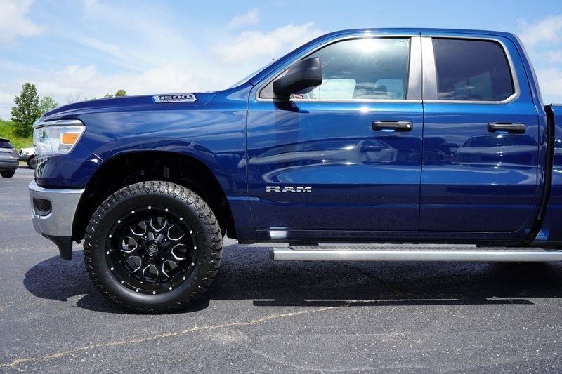 RAM 1500 Tradesman 4x4 Quad Cab 6'4" Box 2019