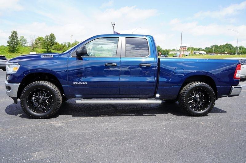 RAM 1500 Tradesman 4x4 Quad Cab 6'4" Box 2019
