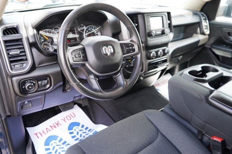 RAM 1500 Tradesman 4x4 Quad Cab 6'4" Box 2019