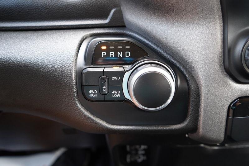 RAM 1500 Tradesman 4x4 Quad Cab 6'4" Box 2019