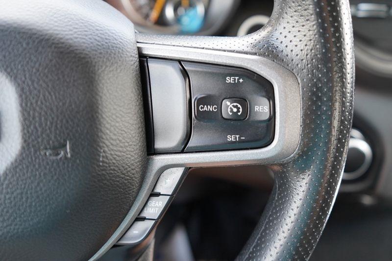 RAM 1500 Tradesman 4x4 Quad Cab 6'4" Box 2019