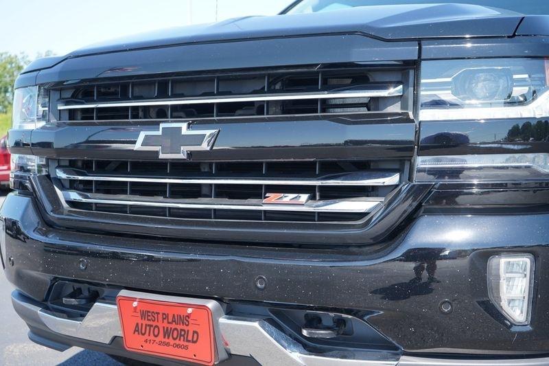 Chevrolet Silverado 1500 4WD Crew Cab 143.5" LTZ w/2LZ 2018