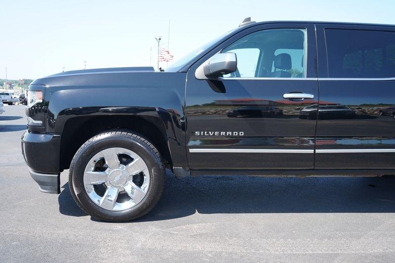 Chevrolet Silverado 1500 4WD Crew Cab 143.5" LTZ w/2LZ 2018