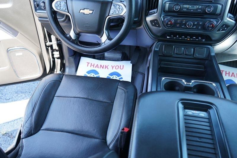 Chevrolet Silverado 1500 4WD Crew Cab 143.5" LTZ w/2LZ 2018