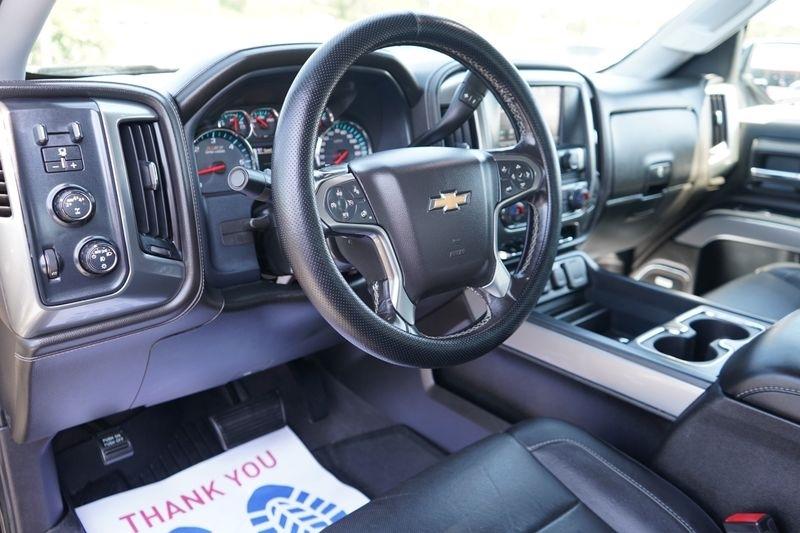 Chevrolet Silverado 1500 4WD Crew Cab 143.5" LTZ w/2LZ 2018