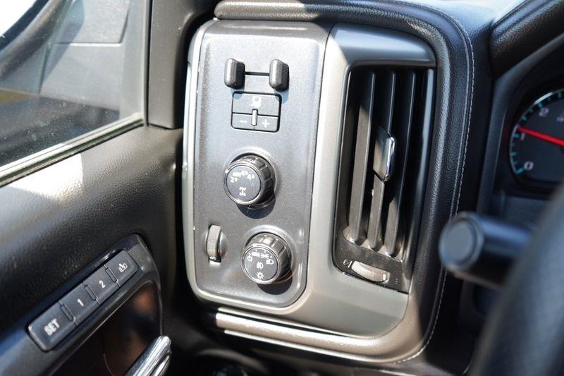 Chevrolet Silverado 1500 4WD Crew Cab 143.5" LTZ w/2LZ 2018