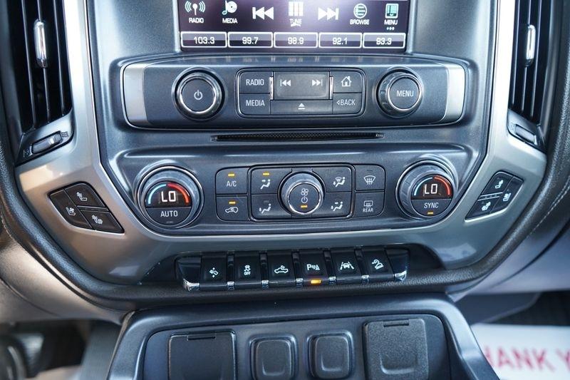 Chevrolet Silverado 1500 4WD Crew Cab 143.5" LTZ w/2LZ 2018