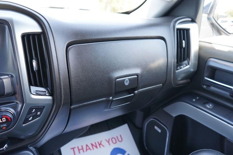 Chevrolet Silverado 1500 4WD Crew Cab 143.5" LTZ w/2LZ 2018