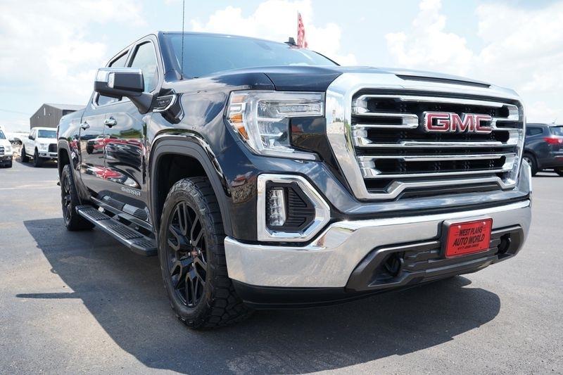 GMC Sierra 1500 4WD Crew Cab 147" SLT 2019