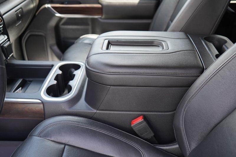 GMC Sierra 1500 4WD Crew Cab 147" SLT 2019