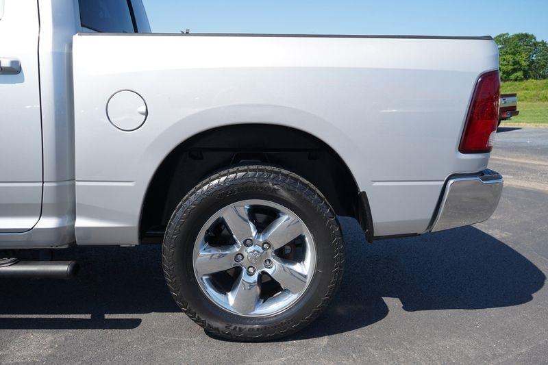 RAM 1500 4WD Crew Cab 140.5" Big Horn 2016