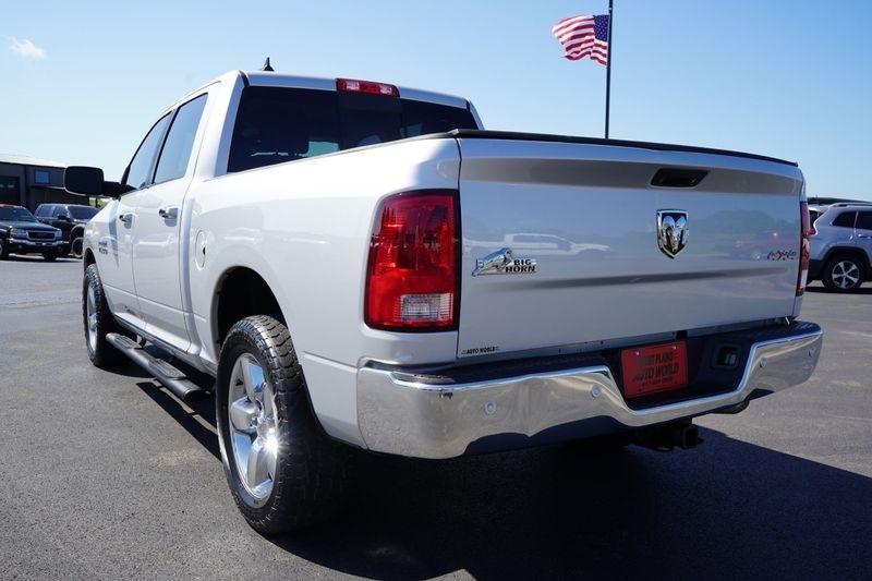 RAM 1500 4WD Crew Cab 140.5" Big Horn 2016