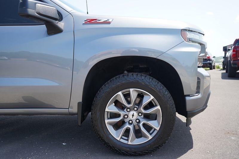Chevrolet Silverado 1500 4WD Double Cab 147" RST 2021