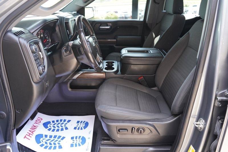 Chevrolet Silverado 1500 4WD Double Cab 147" RST 2021