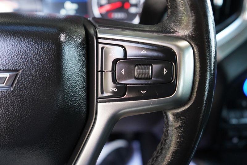 Chevrolet Silverado 1500 4WD Double Cab 147" RST 2021
