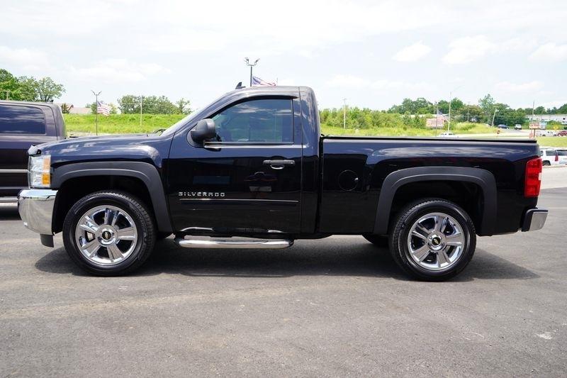 Chevrolet Silverado 1500 2WD Reg Cab 119.0" LT 2013