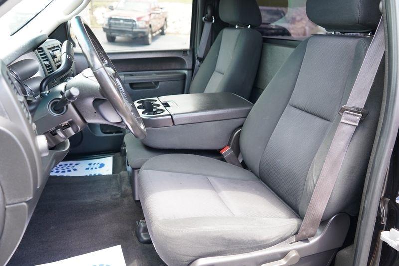 Chevrolet Silverado 1500 2WD Reg Cab 119.0" LT 2013