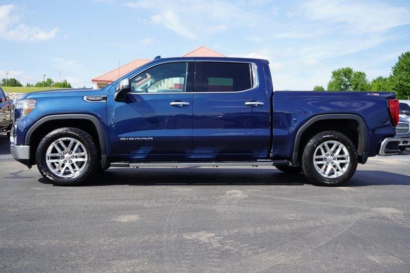 GMC Sierra 1500 4WD Crew Cab 147" SLT 2019