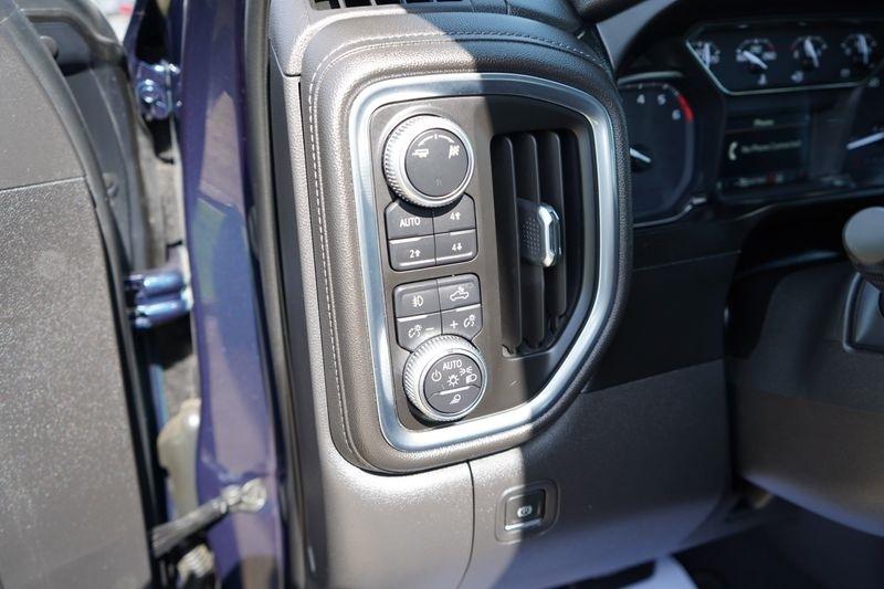 GMC Sierra 1500 4WD Crew Cab 147" SLT 2019