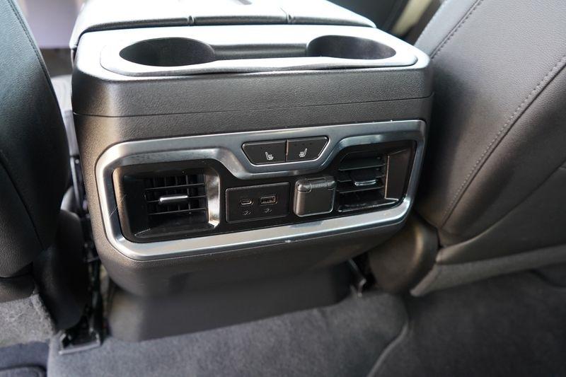 GMC Sierra 1500 4WD Crew Cab 147" SLT 2019