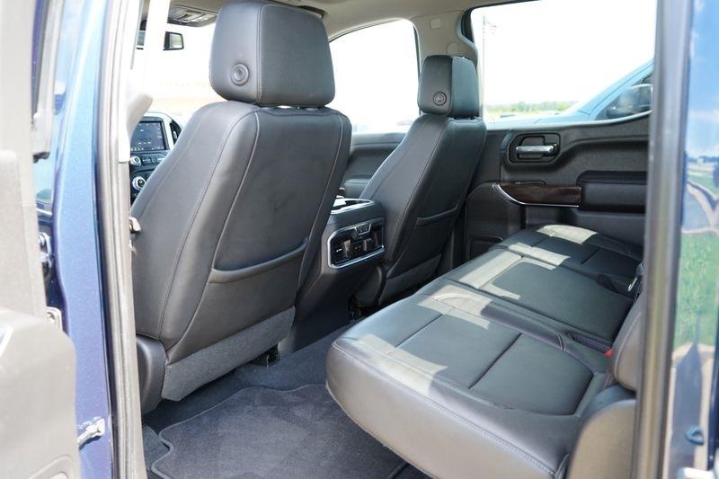 GMC Sierra 1500 4WD Crew Cab 147" SLT 2019