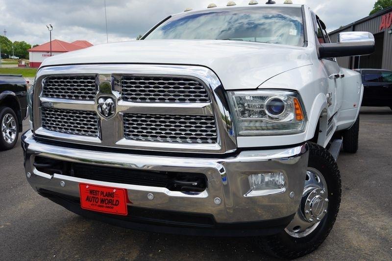 RAM 3500 4WD Crew Cab 169" Laramie 2016