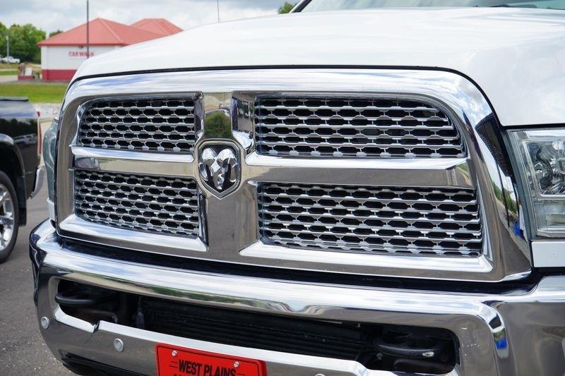 RAM 3500 4WD Crew Cab 169" Laramie 2016