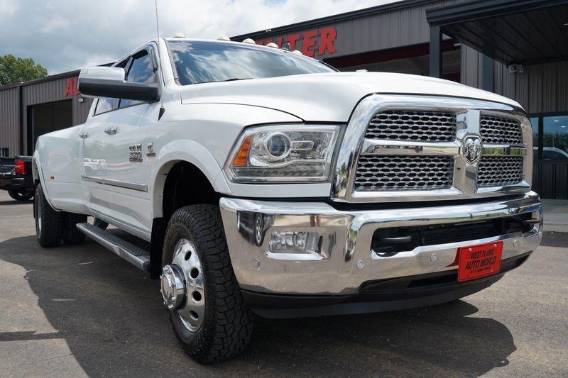 RAM 3500 4WD Crew Cab 169" Laramie 2016