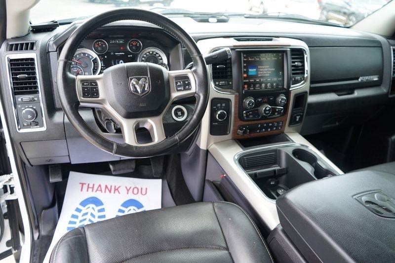 RAM 3500 4WD Crew Cab 169" Laramie 2016