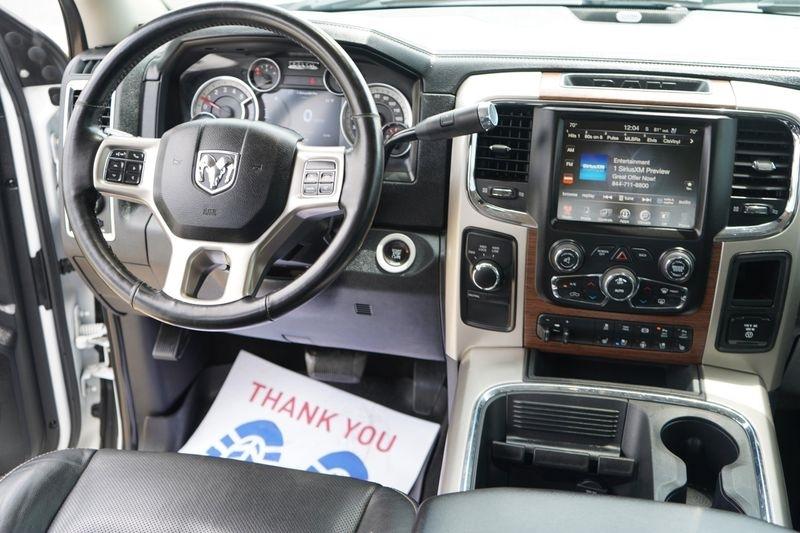 RAM 3500 4WD Crew Cab 169" Laramie 2016