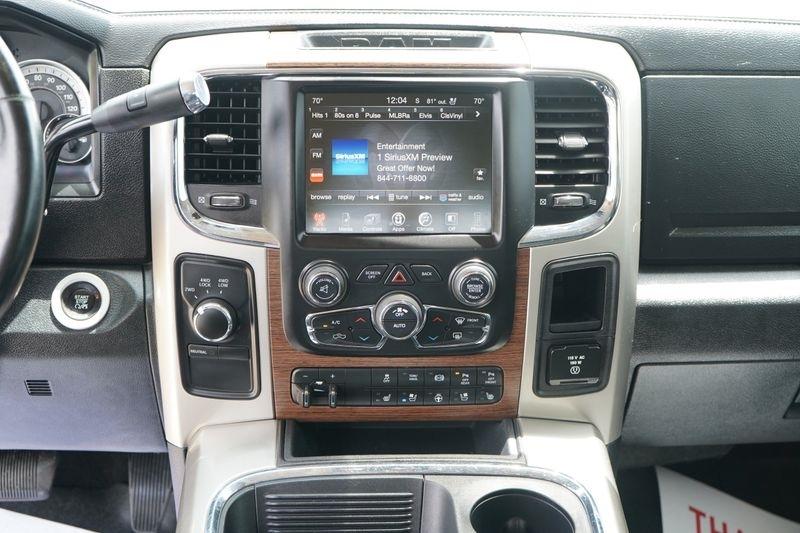 RAM 3500 4WD Crew Cab 169" Laramie 2016