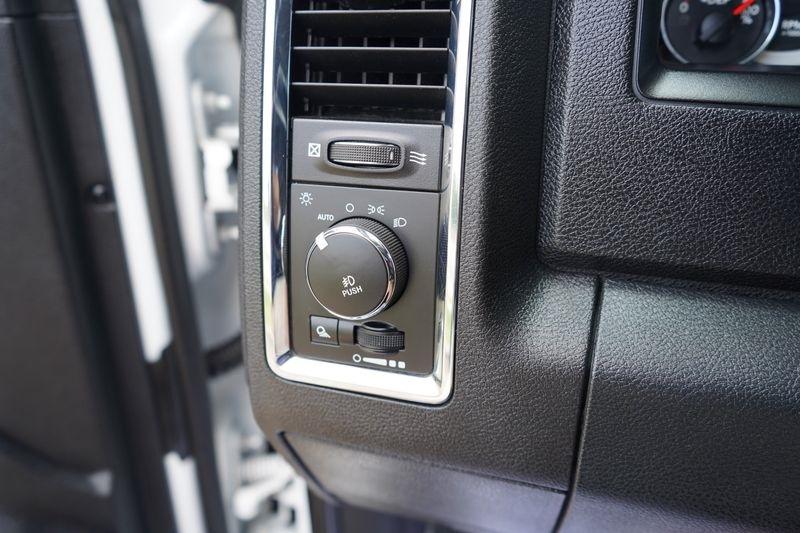 RAM 3500 4WD Crew Cab 169" Laramie 2016