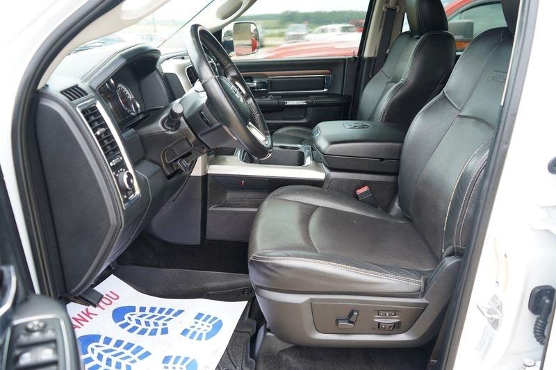 RAM 3500 4WD Crew Cab 169" Laramie 2016