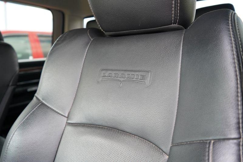 RAM 3500 4WD Crew Cab 169" Laramie 2016